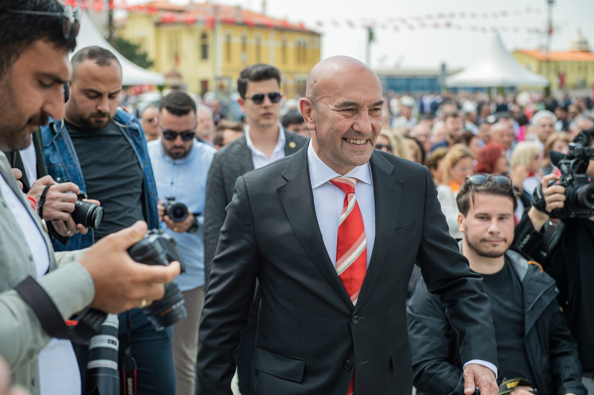 Soyer: “Çocuklarımıza borcumuz var”